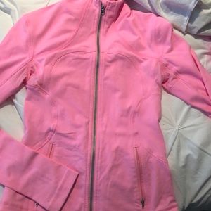Size 4 pink lulu define jacket